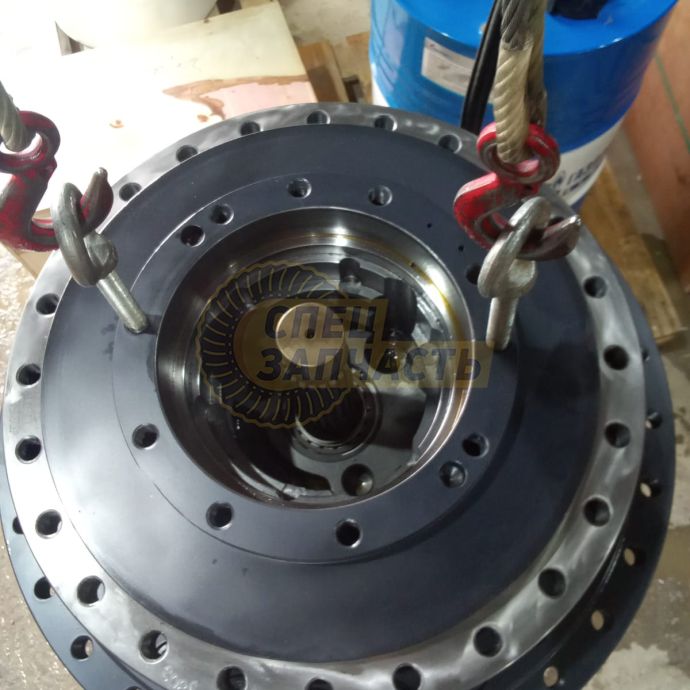 Редуктор хода HYUNDAI R450LC-7 TIP3